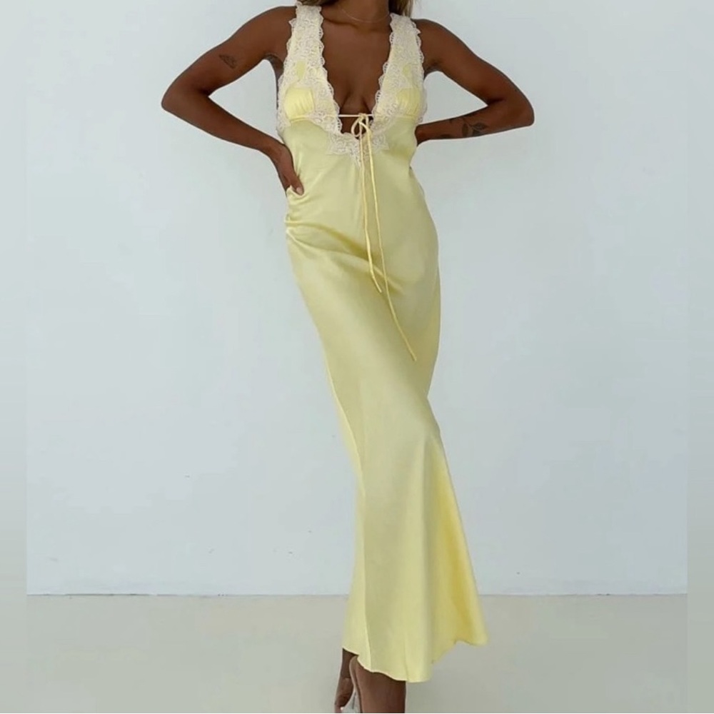 NWOT Yellow Rumored Maxi Dress with Lace Trim